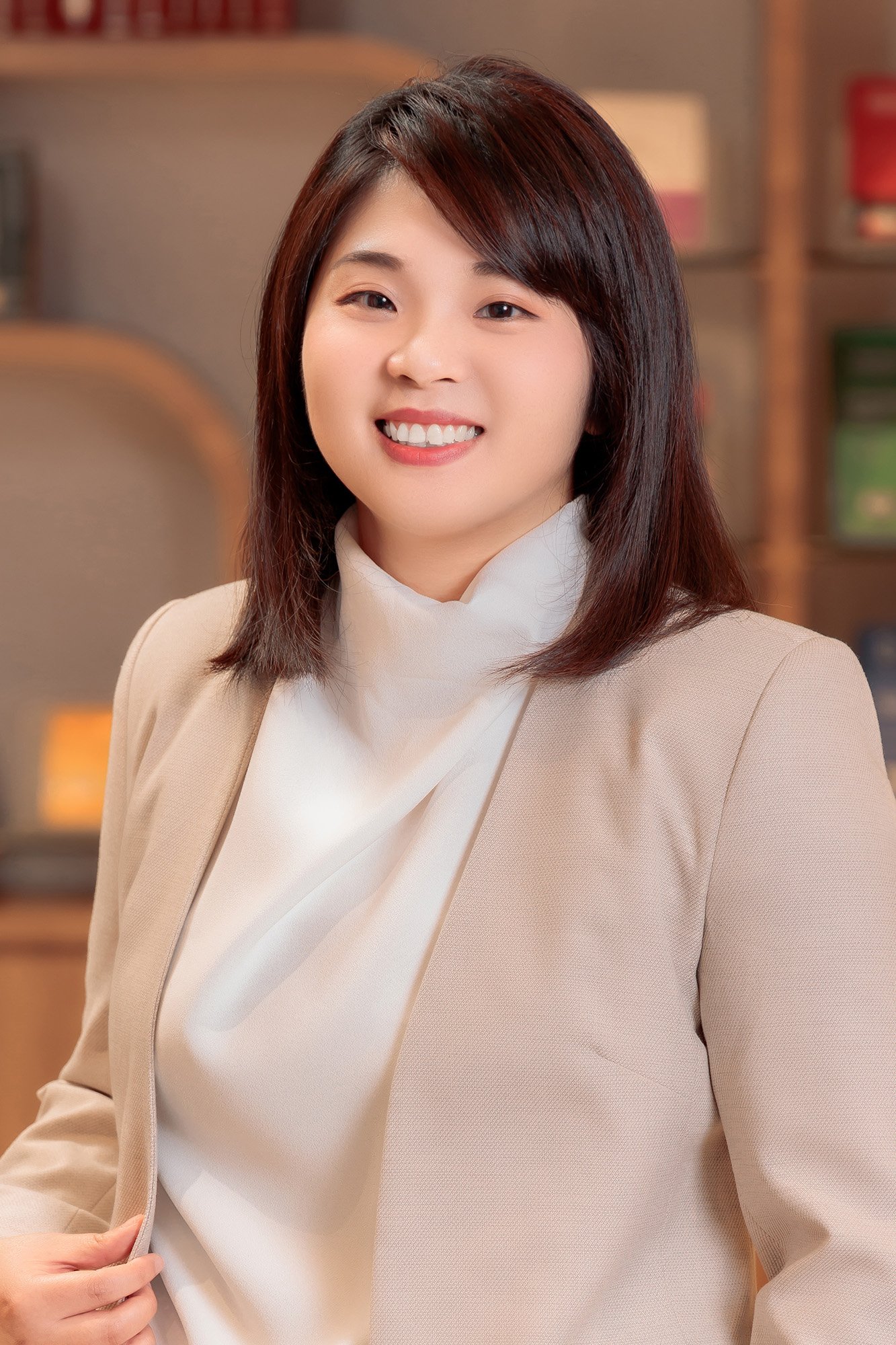 陳毓芬 Sophie Chen