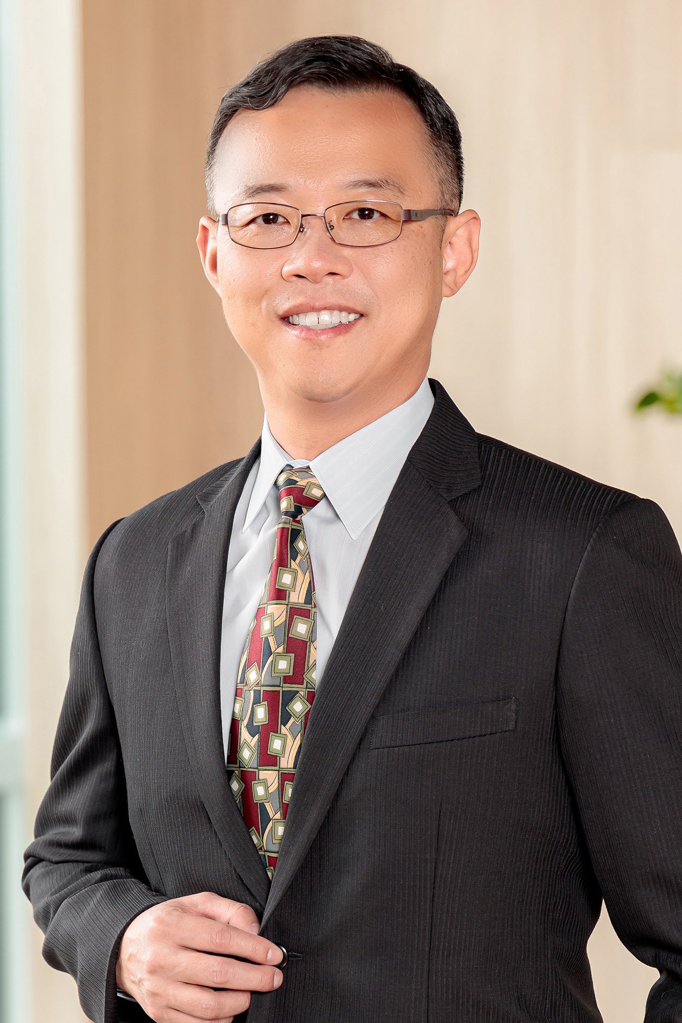 周鳴群 Mark Chou